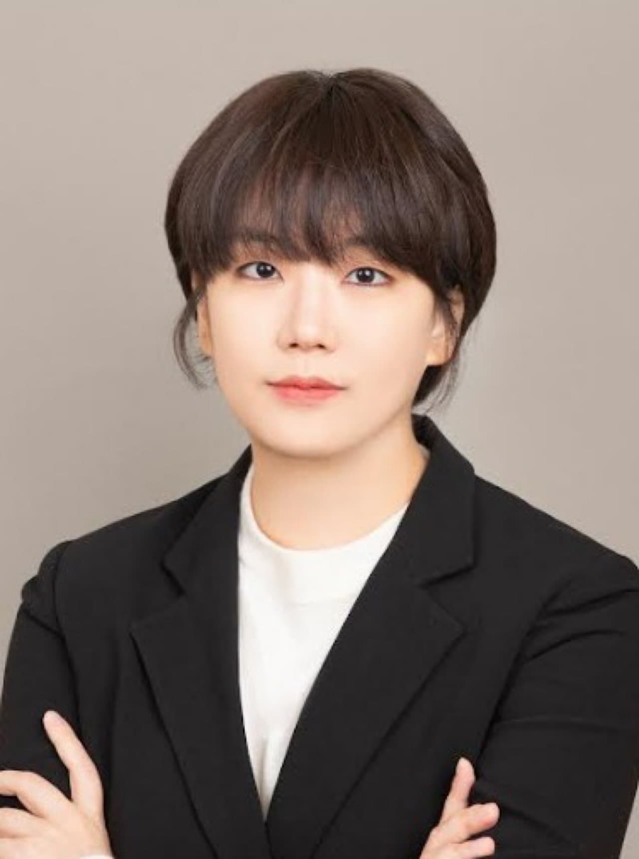 Portrait of Professor Hayeon Kim